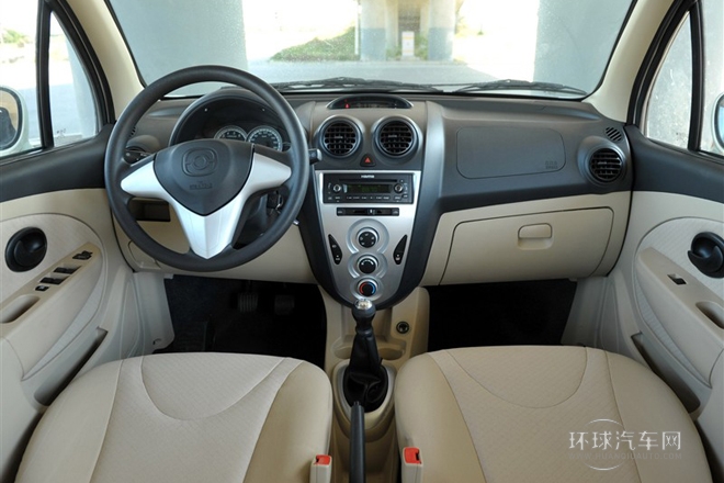 2010款 1.0L 進(jìn)取型