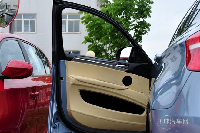 2010款 4.4T 混合動力版