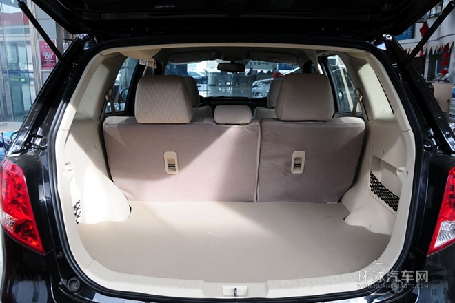 2013款 2.0L 自動都市精英型