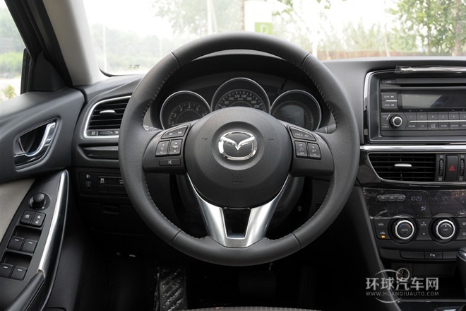 2014款 2.0L 藍天時尚版