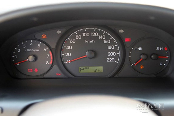 2011款 2.4L 舒適版