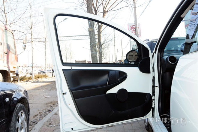 2012款 1.0L 悅酷型