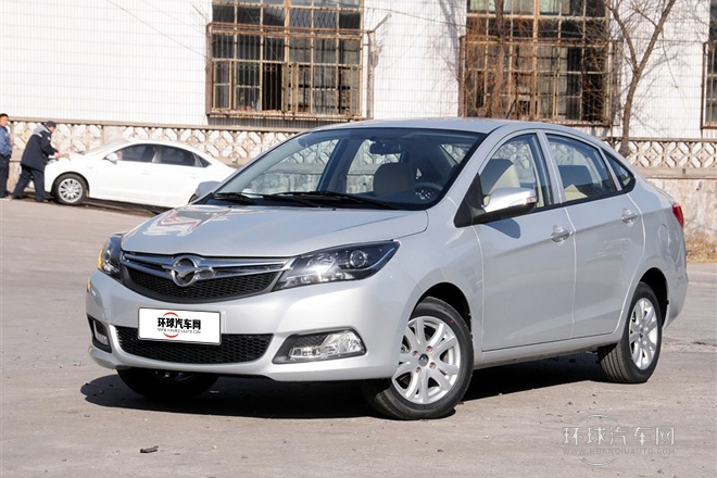 2014款 1.5L 手動舒適型