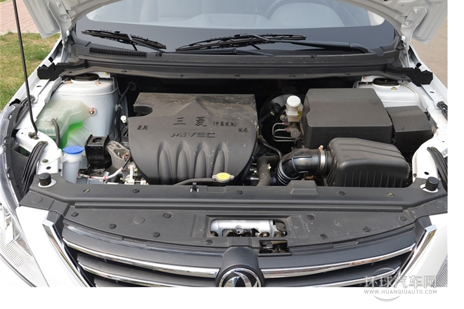 2014款 1.5L 手動(dòng)旗艦型