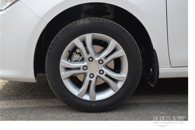 2014款 1.5L 手動(dòng)旗艦型