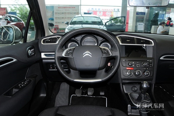 2014款 1.8L 手動(dòng)智驅(qū)版勁享型