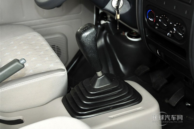 2011款 1.3L(柳機(jī)引擎)標(biāo)準(zhǔn)型