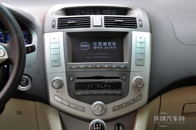 2013款 勁悅版 2.0L 手動尊貴型