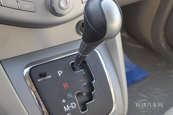 2013款 白金版 2.4L 自動尊享型