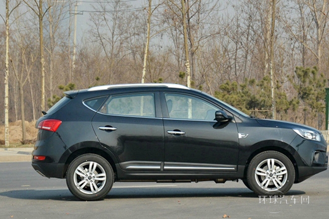 2014款 2.0L 手動尊貴版