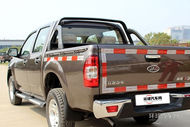 2014款 2.5T V1 兩驅(qū)標(biāo)準(zhǔn)型大雙排4B2-95C43