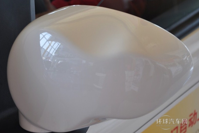 2013款 1.0L 舒適型