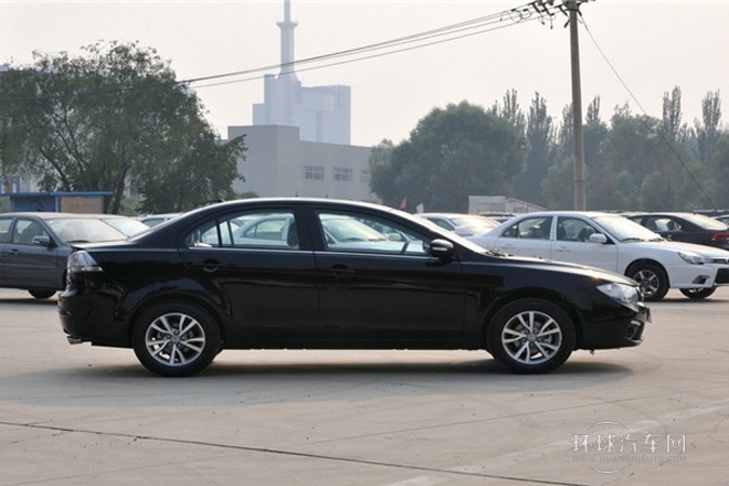 2013款 1.8L 自動旗艦型 國V