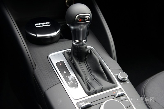 2014款 Limousine 35 TFSI 進(jìn)取型