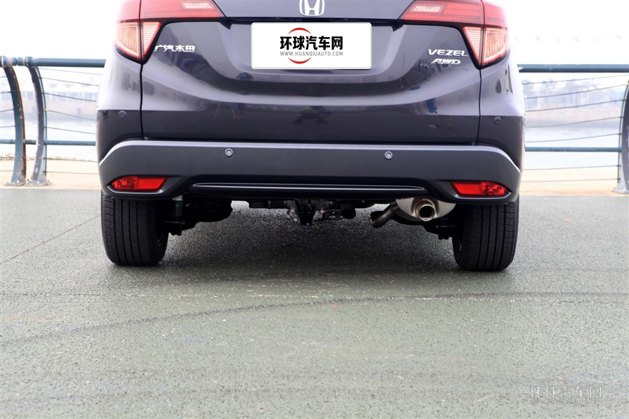 2015款 1.8L 手動(dòng)兩驅(qū)精英型