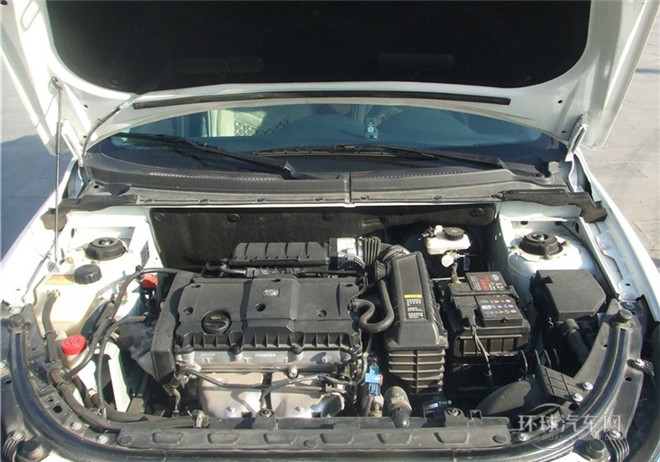 2014款 CROSS 1.5L 手動智驅尊尚型