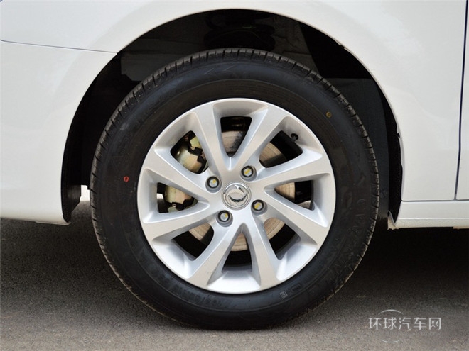 2014款 1.5L 手動智驅(qū)感恩版