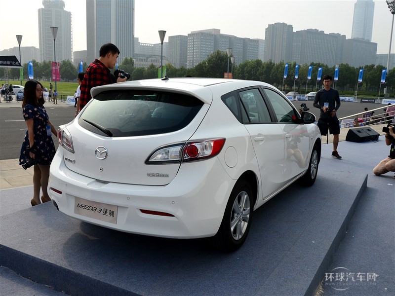 2015款 兩廂 1.6AT精英型