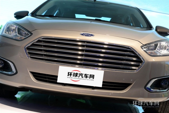 2015款 1.5L 手動時尚型