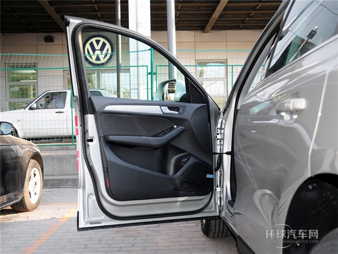 2015款 40 TFSI 進(jìn)取型