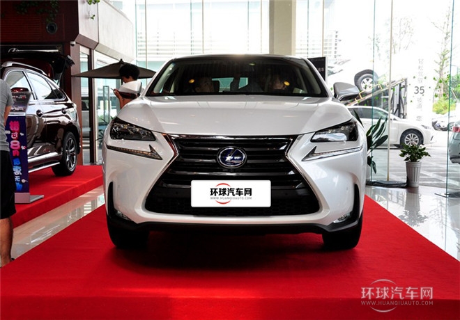 2015款 300h 全驅(qū) 鋒芒版