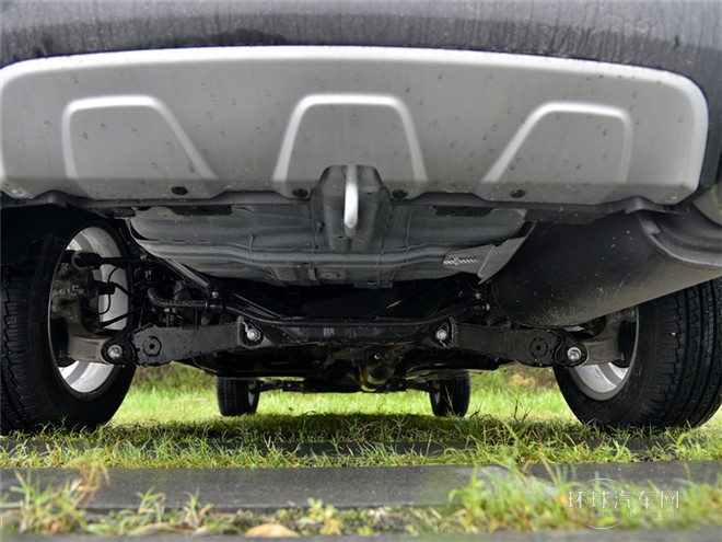 2015款 2.0L 手動(dòng)智逸型