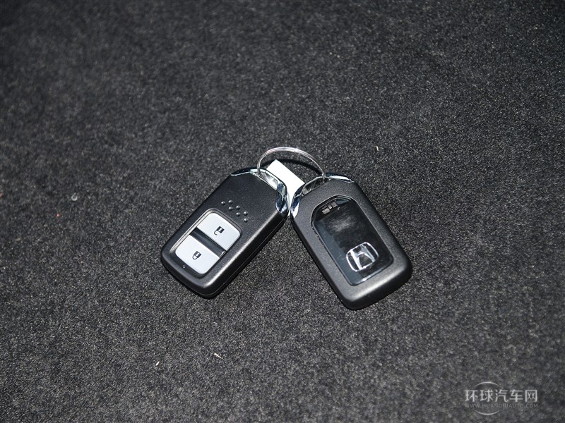 2015款 1.8L VTi CVT豪華版