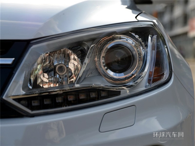 2014款 2.0T 手動豪華型