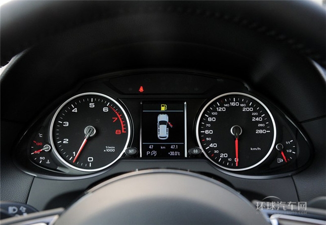 2015款 40 TFSI 豪華型