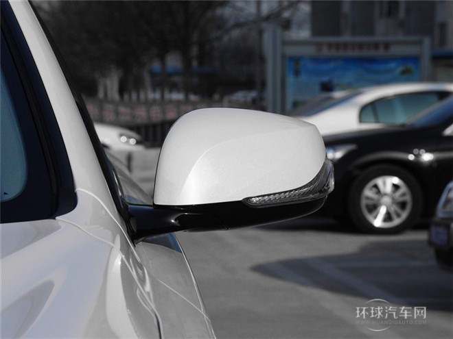 2015款 2.0T 運(yùn)動(dòng)版