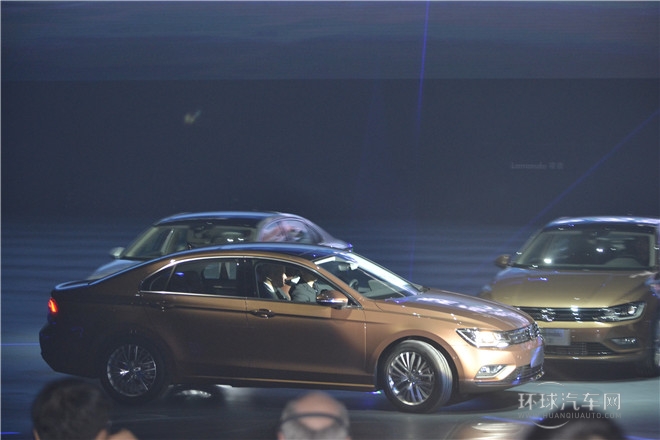 2015款 230TSI DSG風尚版