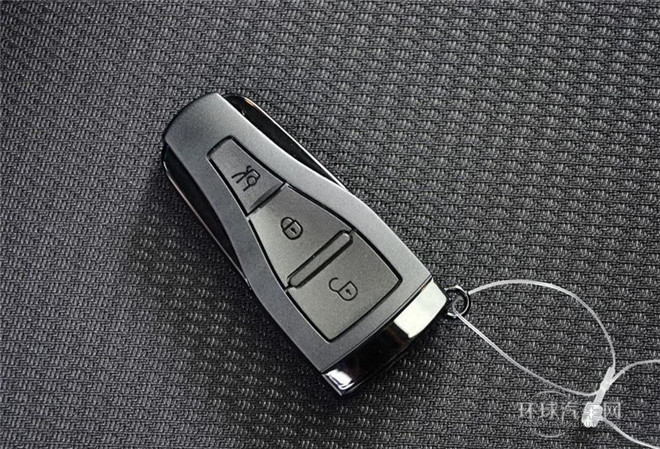 2013款 掀背 1.8L 手動舒適版