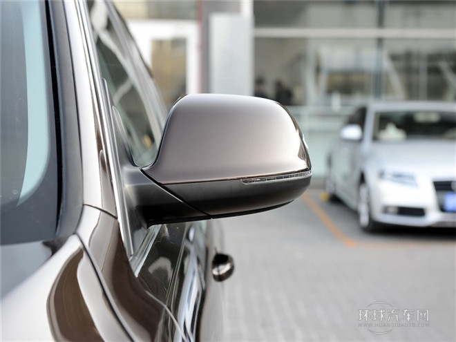 2015款 40 TFSI 舒適型