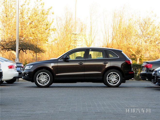 2015款 40 TFSI 舒適型