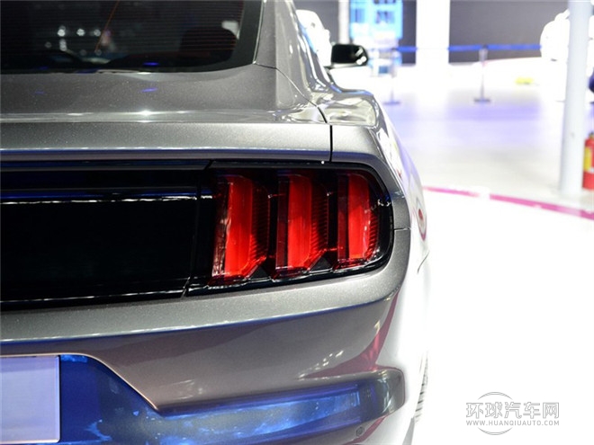 2015款 5.0L GT 性能版