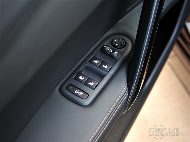 2015款 1.8THP 自動致尊版