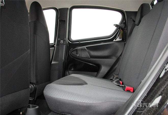 2015款 1.0L 尚酷型