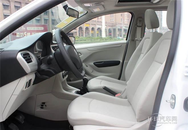 2015款 質尚版 1.6L 自動舒適型