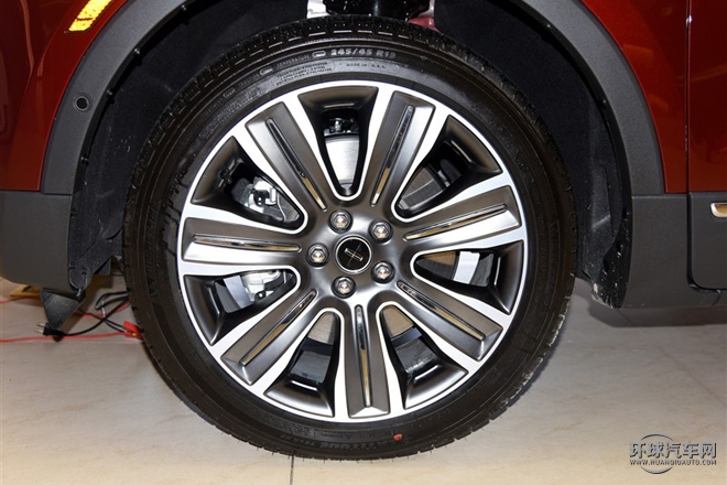 2015款 2.0T 四驅總統系列