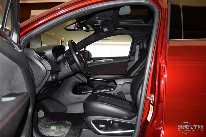 2015款 2.0T 四驅總統系列