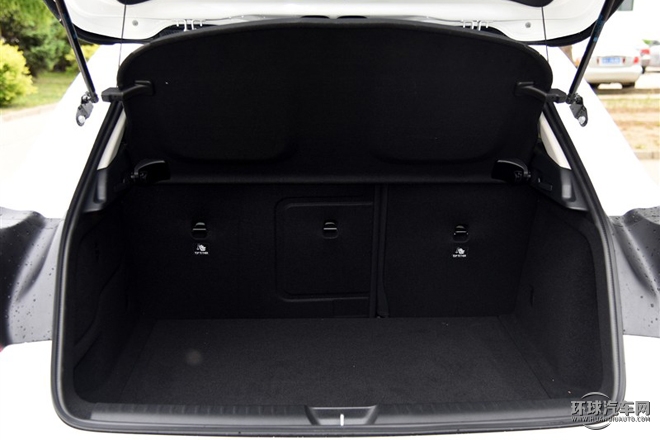 2015款 GLA 200 動感型