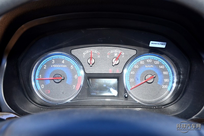 2015款 1.5L 手動(dòng)豪華型 7座 國(guó)IV