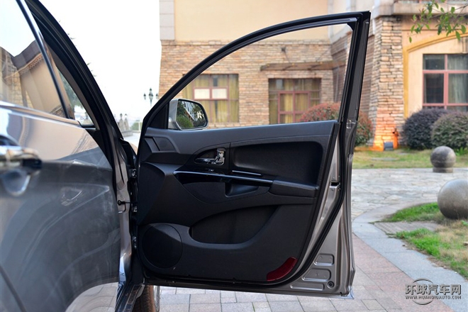 2015款 1.5T CVT創(chuàng)享版