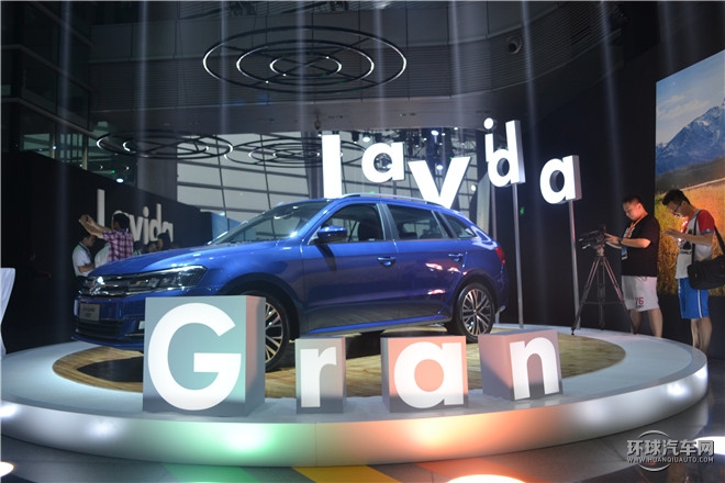 2015款  230TSI 手動豪華版