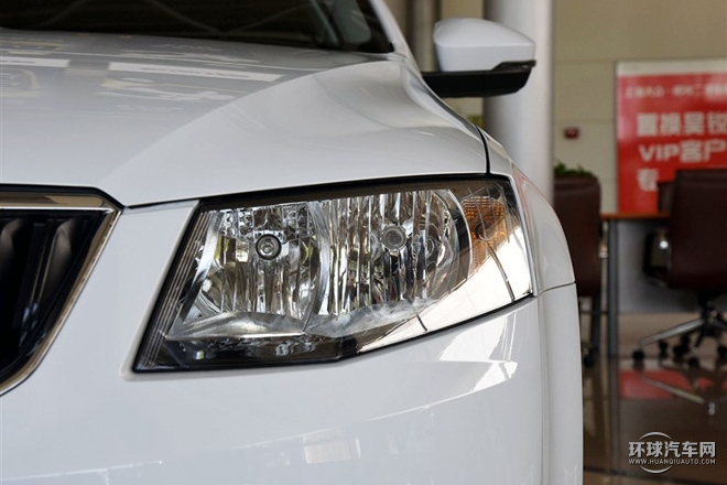 2015款 1.8T 逸享旅行版