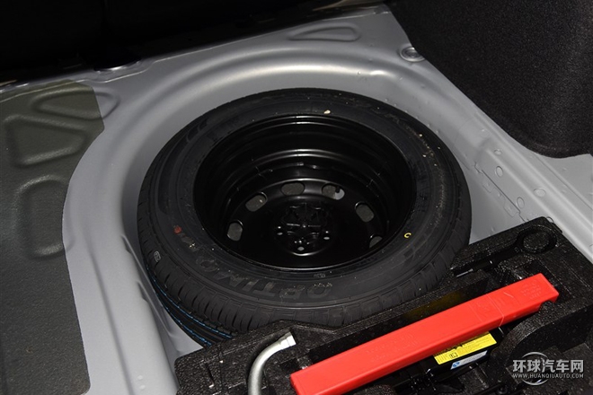 2015款 1.6L 自動舒適版