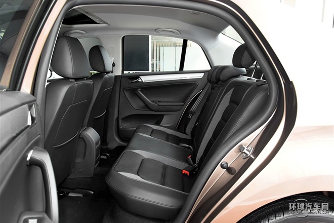 2015款 質惠版 1.6L 手動時尚型