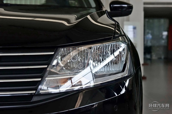 2015款 230TSI 手動舒適版