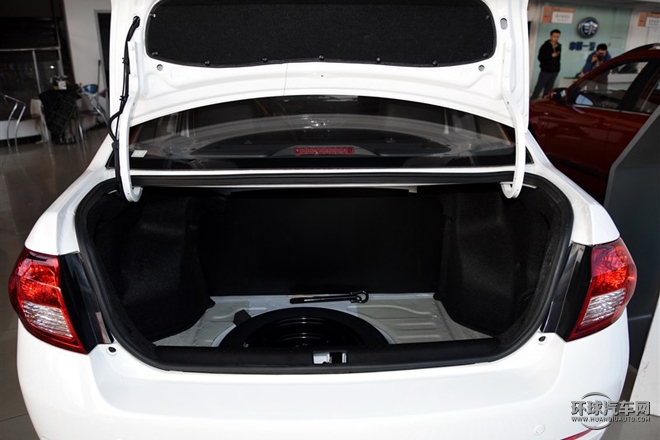 2015款 1.5L 自動標準型