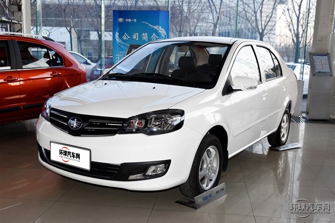 2015款 1.5L 自動標(biāo)準(zhǔn)型